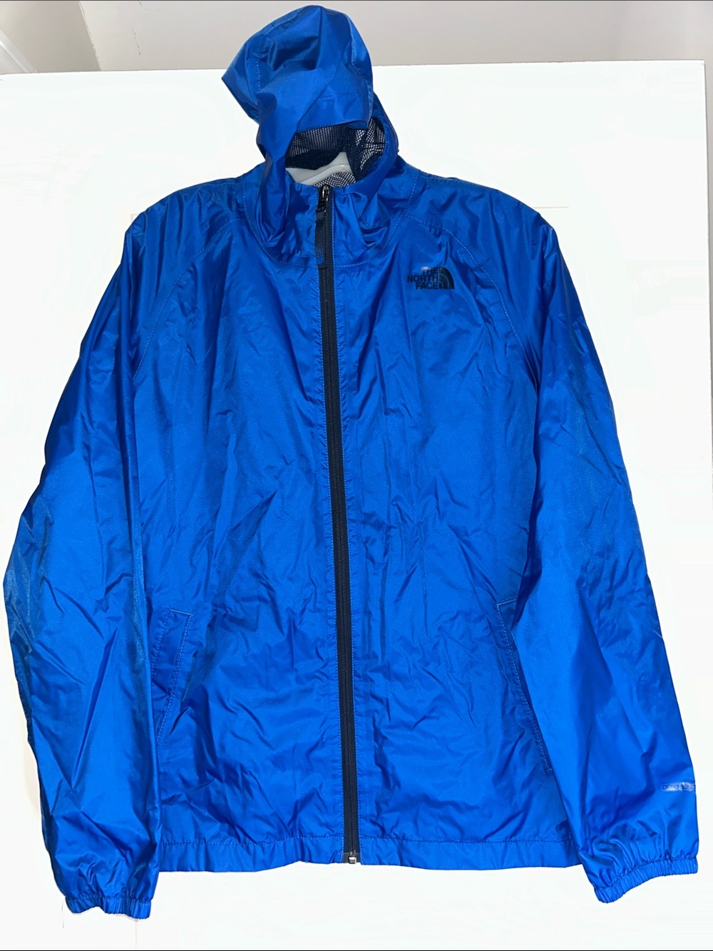 The North Face boys Blue Hooded Windbreaker rain jacket